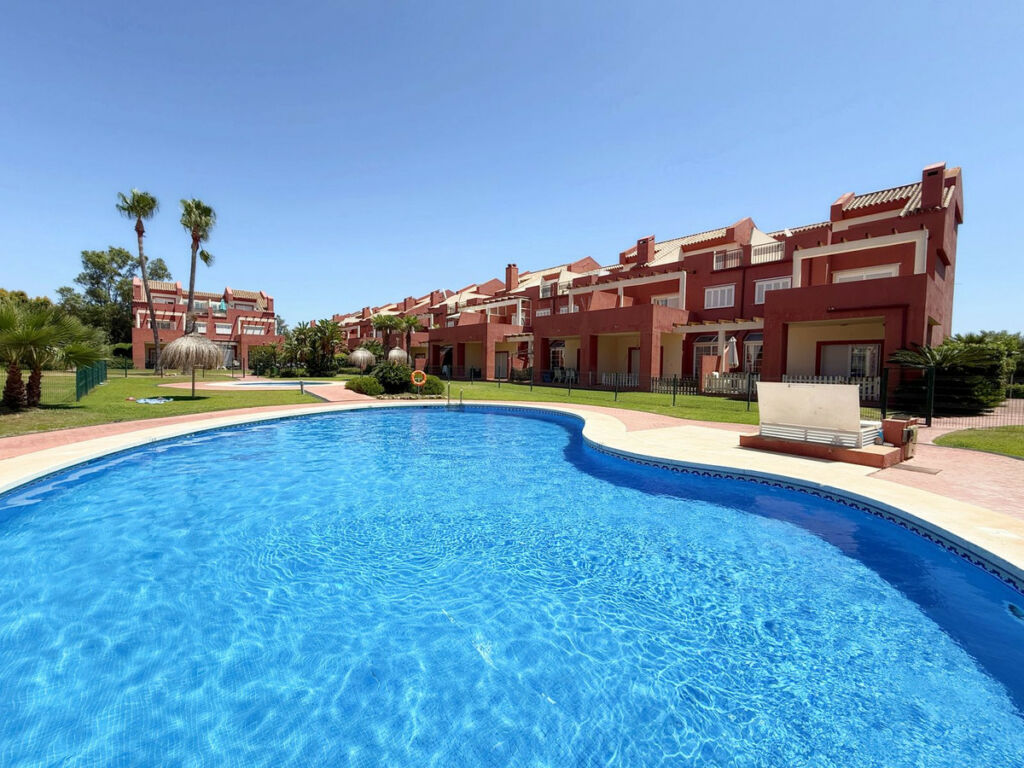 Townhouse Sotogrande Cádiz - image 4