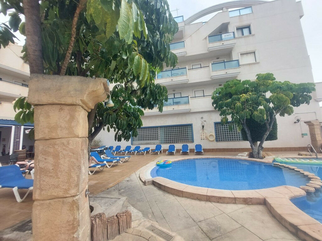 Middle Floor Apartment Orihuela Alicante - image 4