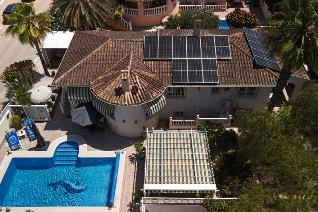 Detached Villa Benijofar Alicante - image 4