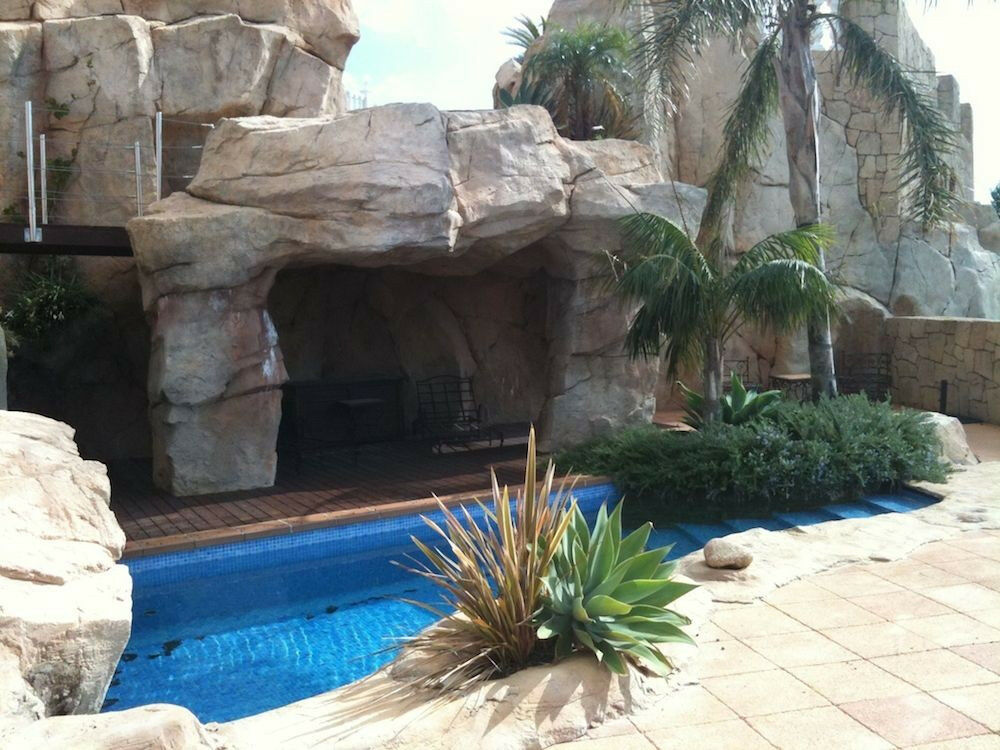Detached Villa La Nucia Alicante - image 4