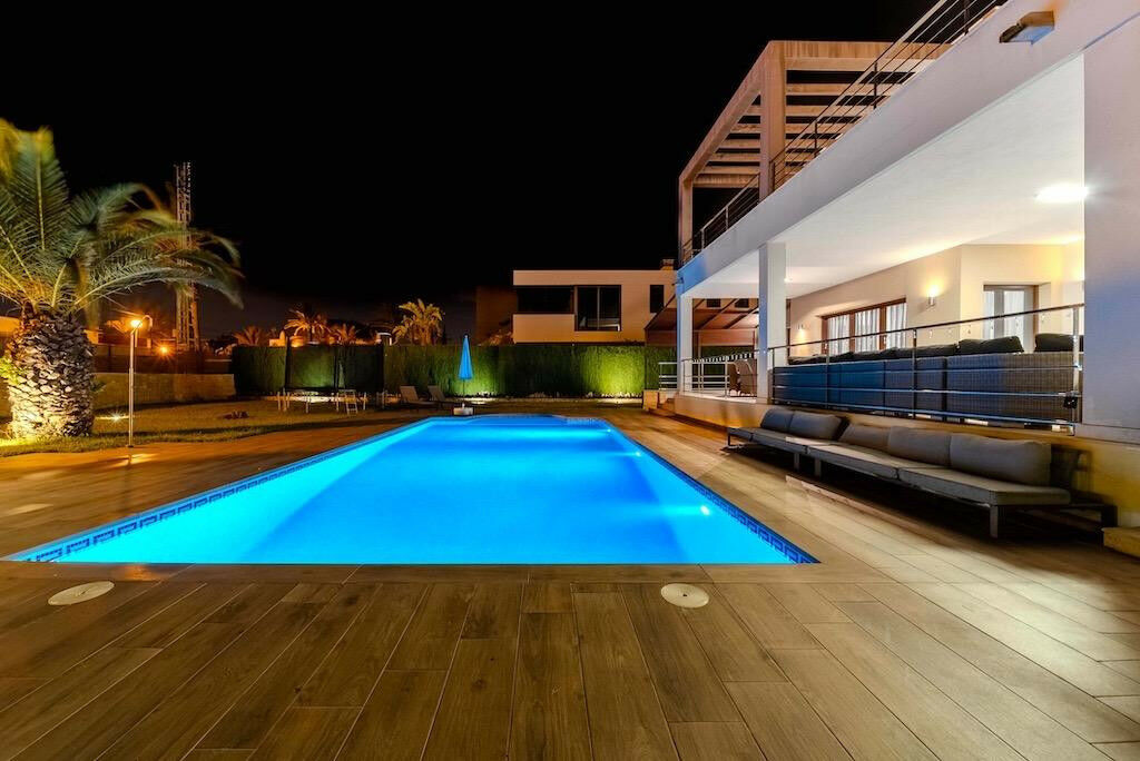 Detached Villa Cabo Roig Alicante - image 4