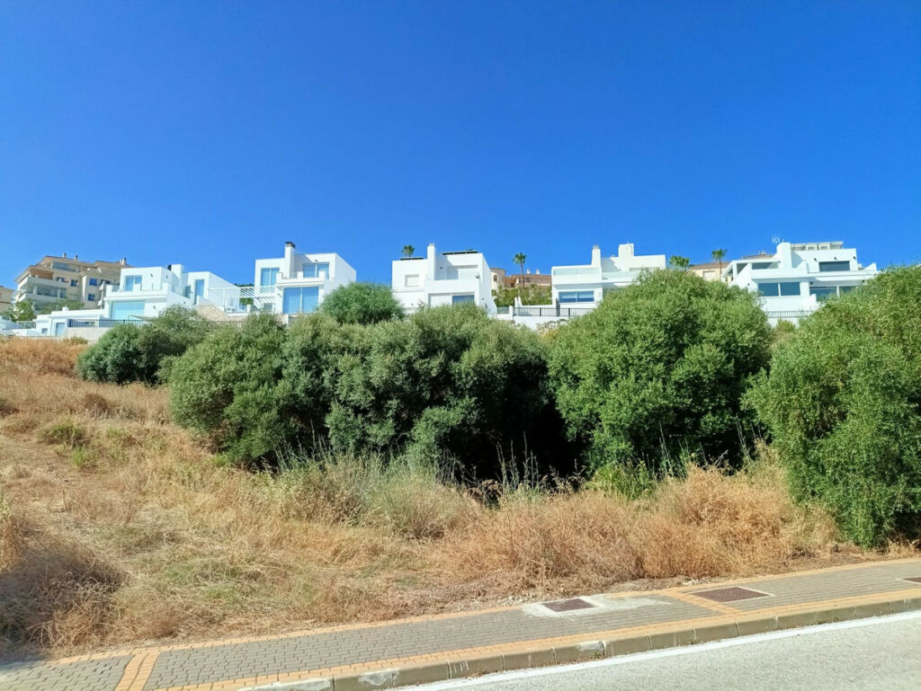 Residential Plot La Cala Hills Málaga - image 5