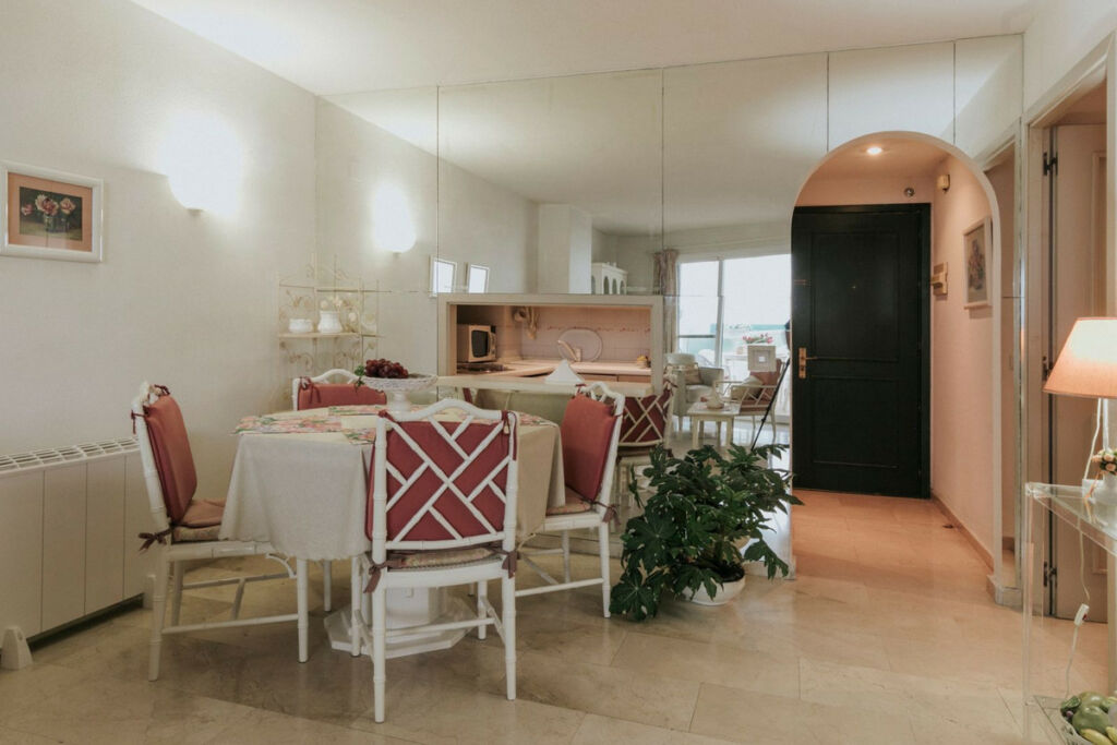 Ground Floor Apartment Estepona Málaga - image 4