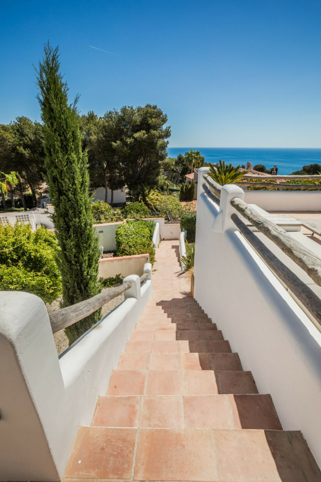 Detached Villa Javea Alicante - image 4