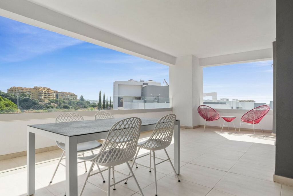Penthouse Selwo Málaga - image 4