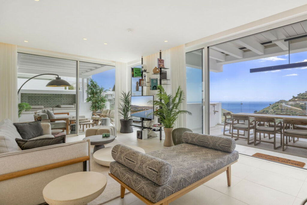 Penthouse Ojén Málaga - image 4