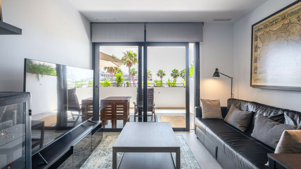 Middle Floor Apartment Playa Flamenca Alicante - image 4