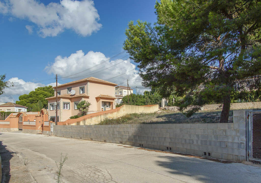 Detached Villa Calpe Alicante - image 4