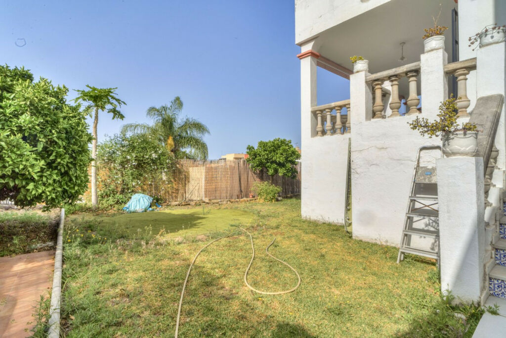 Detached Villa Marbella Málaga - image 4