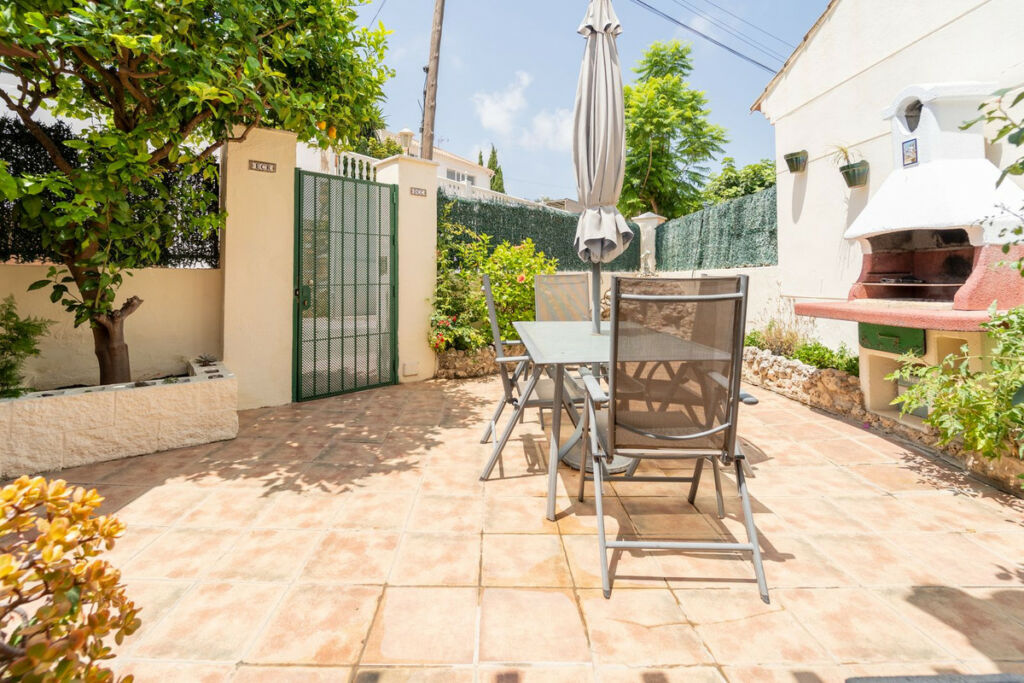 Townhouse Torreblanca Málaga - image 4