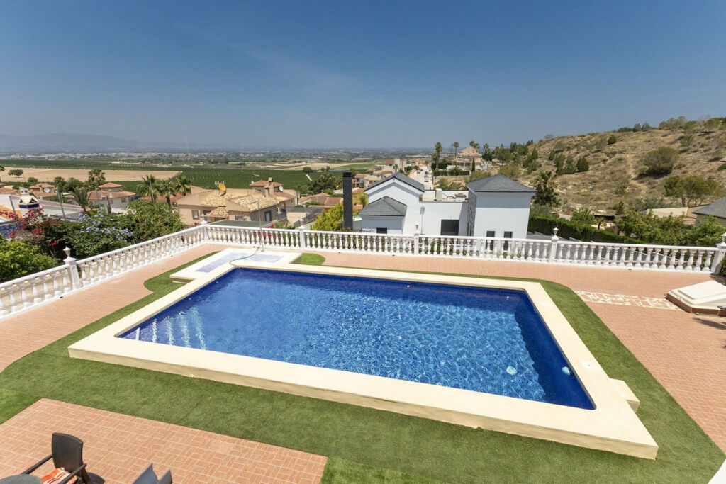 Detached Villa Algorfa Alicante - image 4