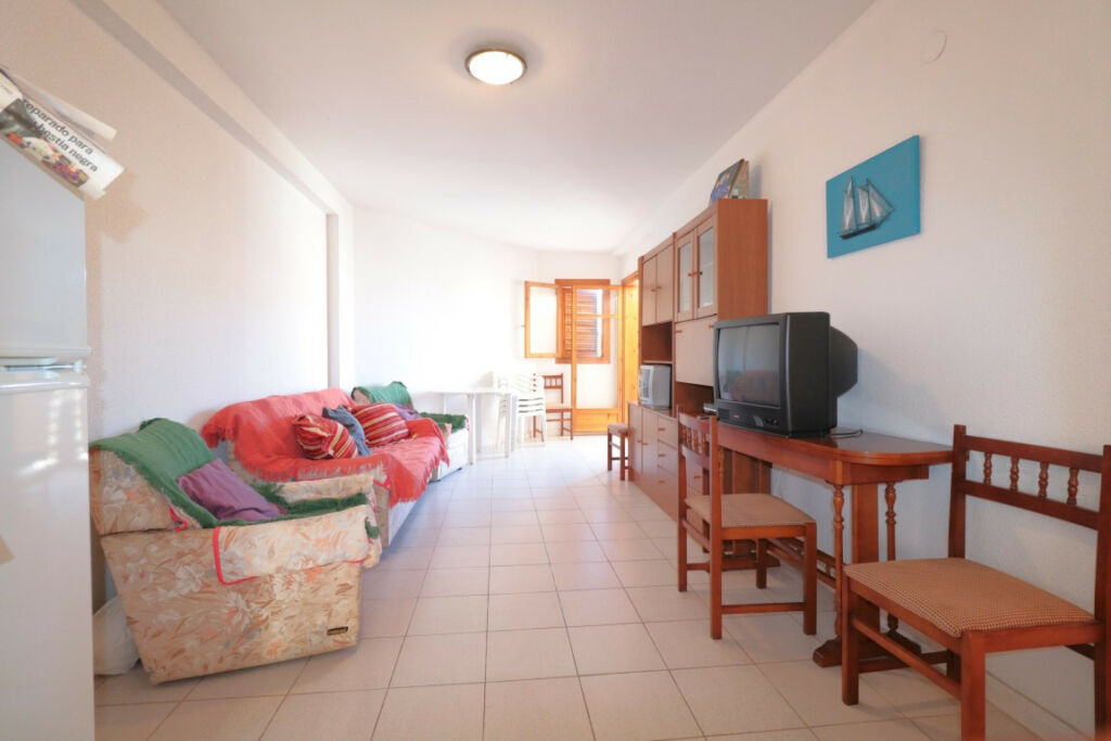 Middle Floor Apartment Mar Azul Alicante - image 4