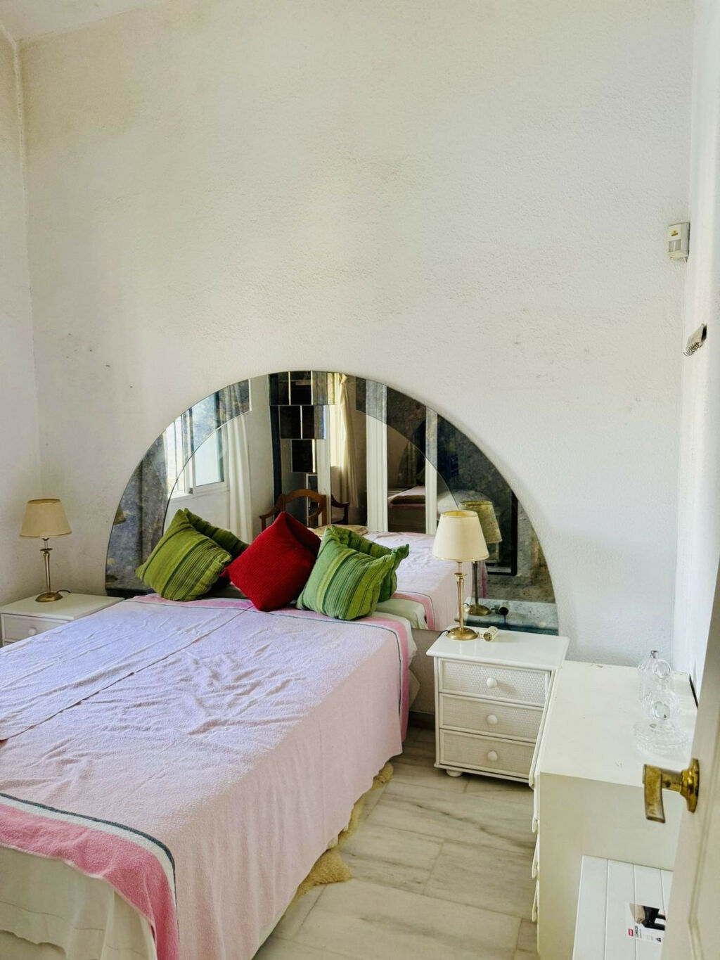 Top Floor Apartment Nueva Andalucía Málaga - image 14