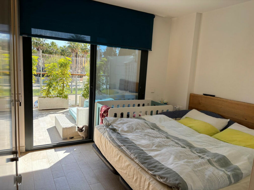 Middle Floor Apartment Javea Alicante - image 4