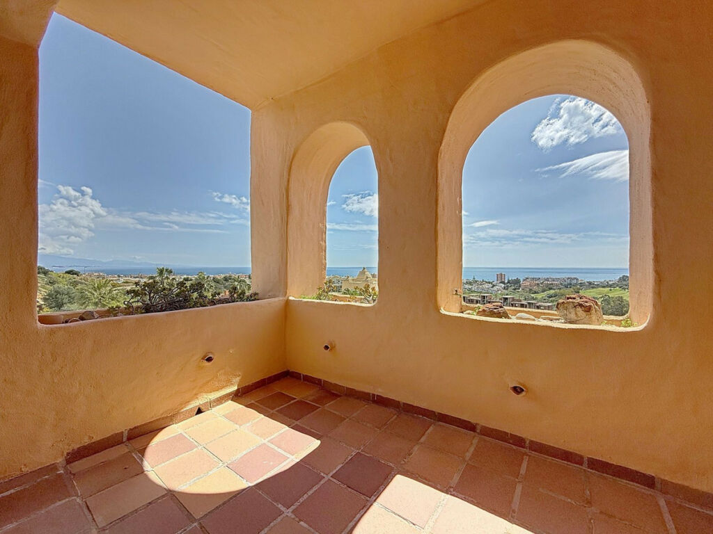 Middle Floor Apartment Manilva Málaga - image 4