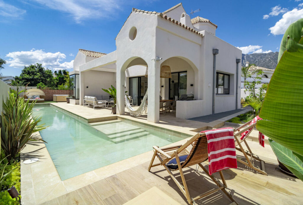 Detached Villa Marbella Málaga - image 4