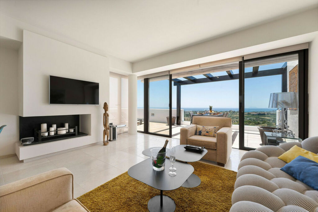 Penthouse Los Flamingos Málaga - image 4