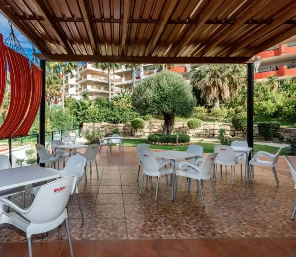 Middle Floor Apartment Riviera del Sol Málaga - image 5