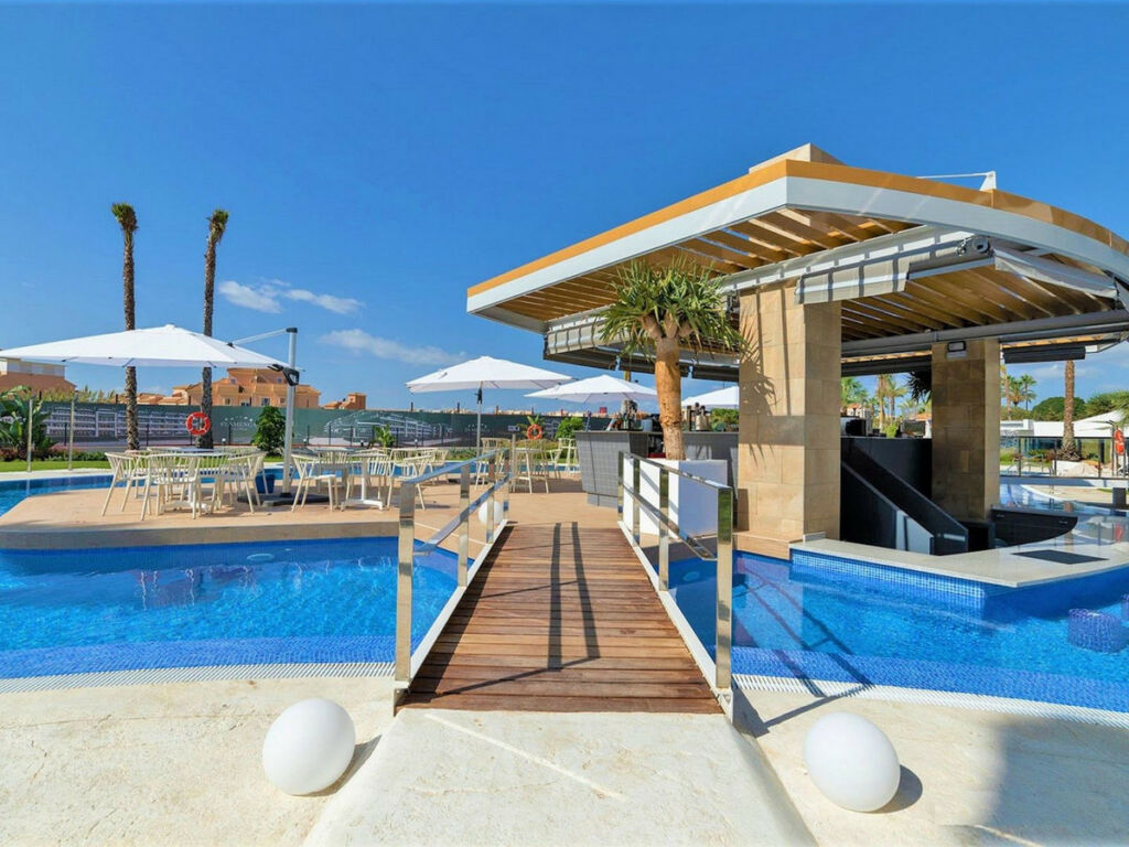 Ground Floor Apartment Playa Flamenca Alicante - image 4