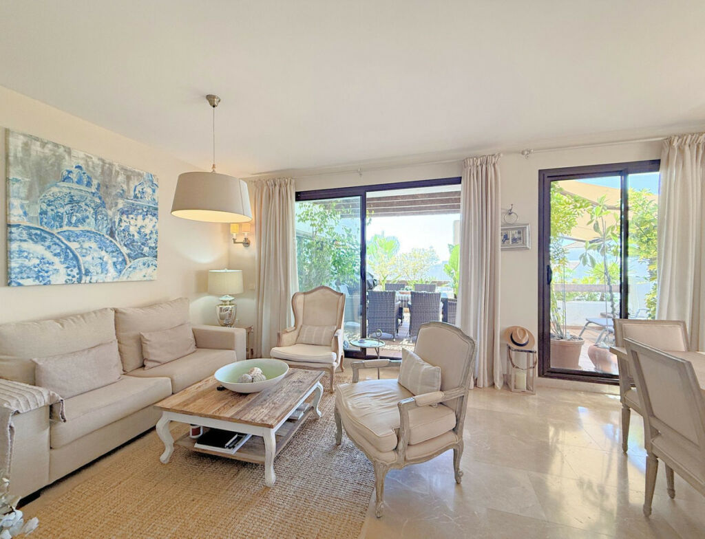 Penthouse La Alcaidesa Cádiz - image 4