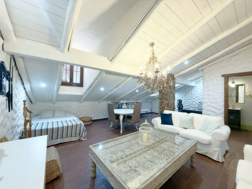 Townhouse Guadiaro Cádiz - image 4