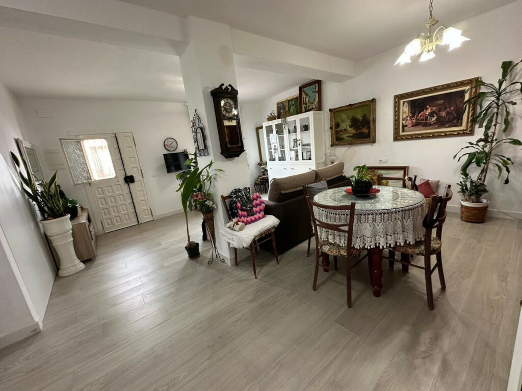 Townhouse Benalmadena Málaga - image 4
