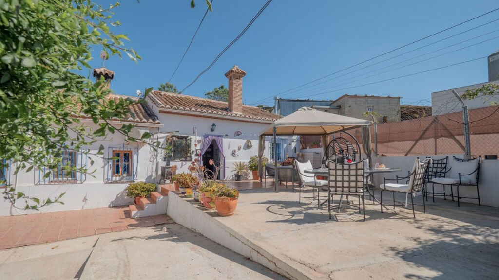Finca - Cortijo Villanueva De La Concepcion Málaga - image 4