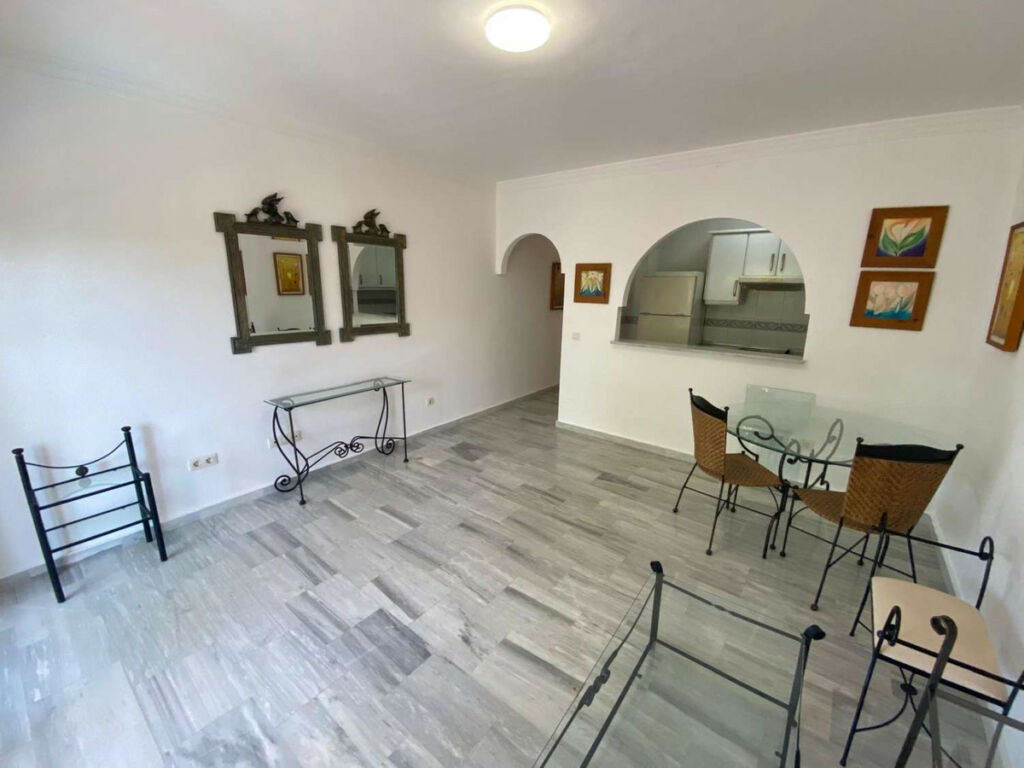 Middle Floor Apartment Mijas Málaga - image 4