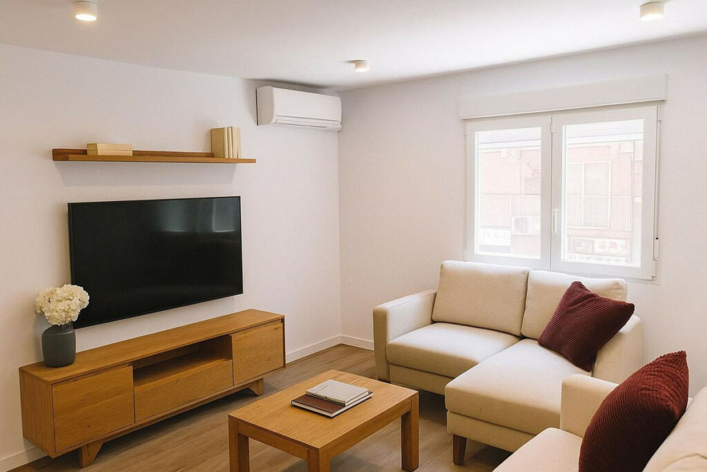 Middle Floor Apartment Benidorm Alicante - image 4