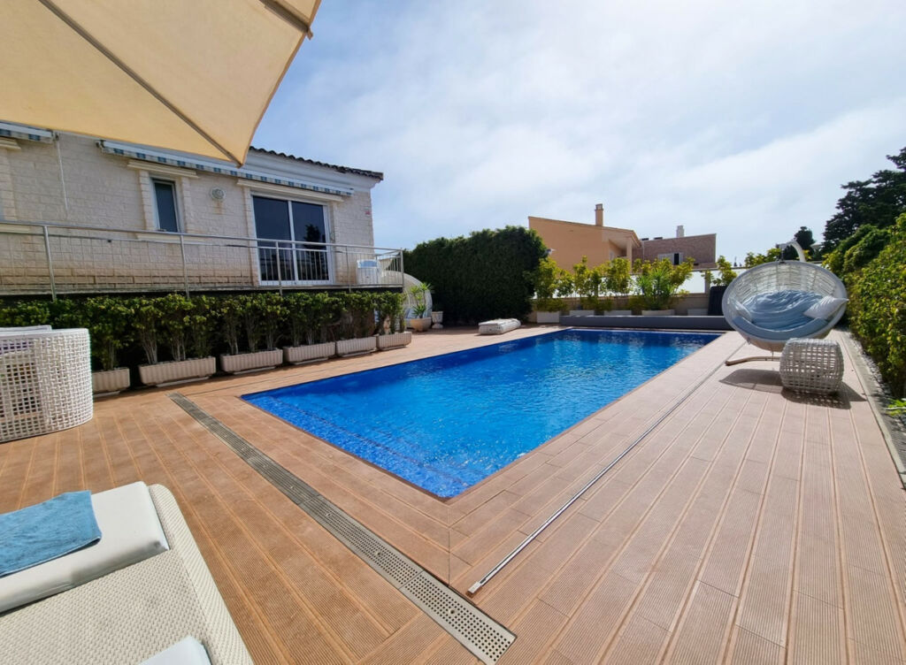 Detached Villa La Mata Alicante - image 10