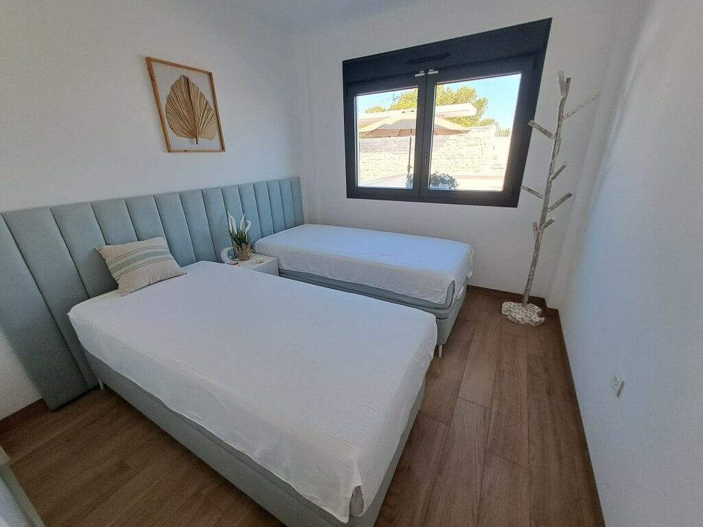 Ground Floor Apartment Los Balcones Alicante - image 4