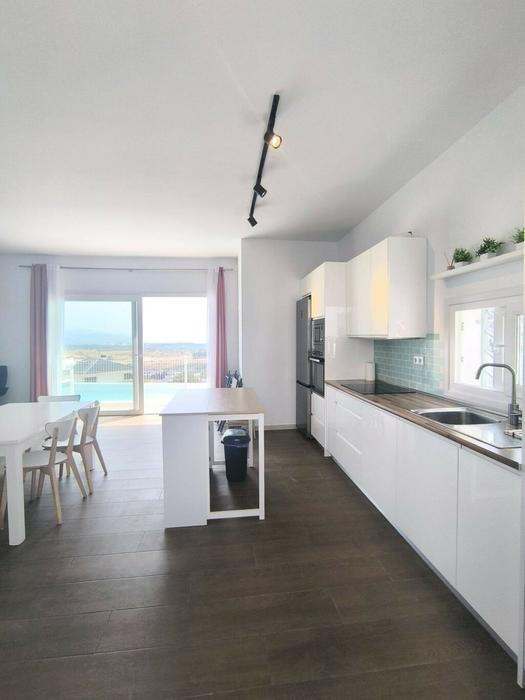 Detached Villa Coín Málaga - image 4