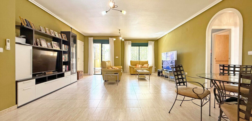 Ground Floor Apartment Lomas De Campoamor Alicante - image 4