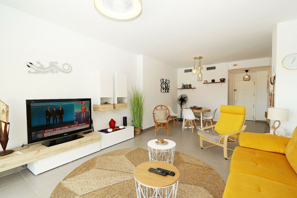 Middle Floor Apartment Altea Alicante - image 4