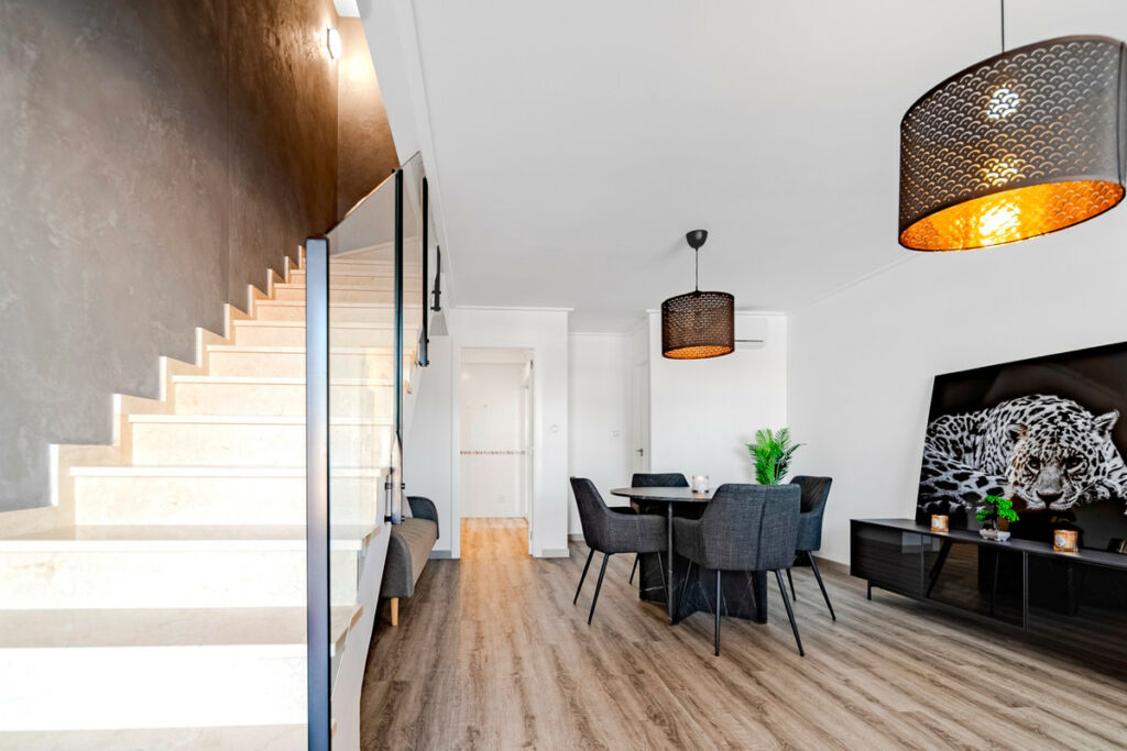Townhouse Los Balcones Alicante - image 4