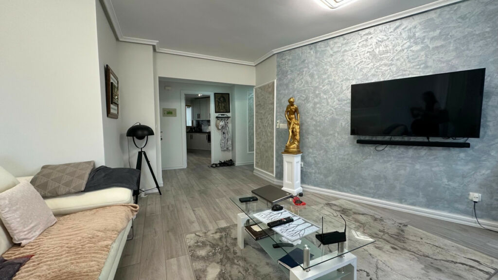 Middle Floor Apartment Guardamar del Segura Alicante - image 7