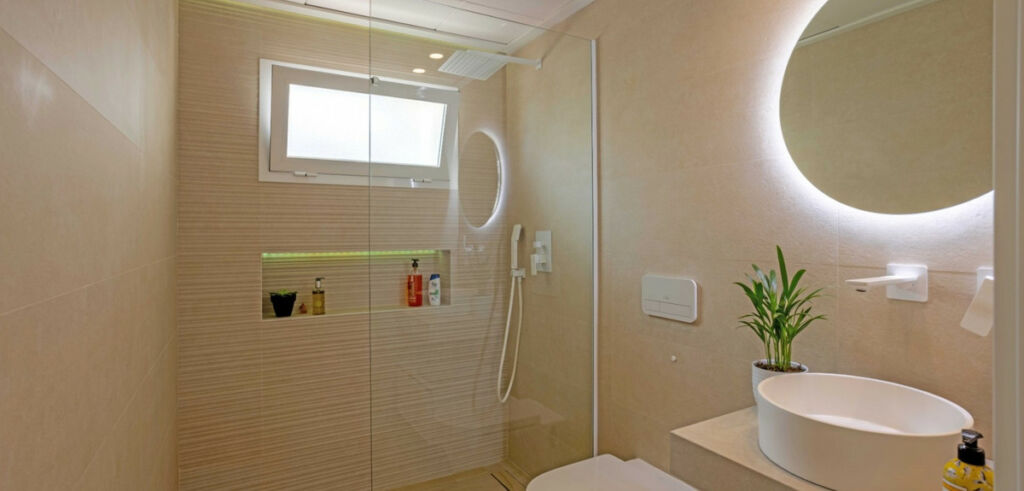 Penthouse Villamartin Alicante - image 4