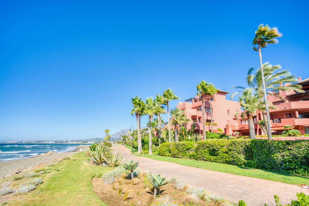 Penthouse Duplex Estepona Málaga - image 40