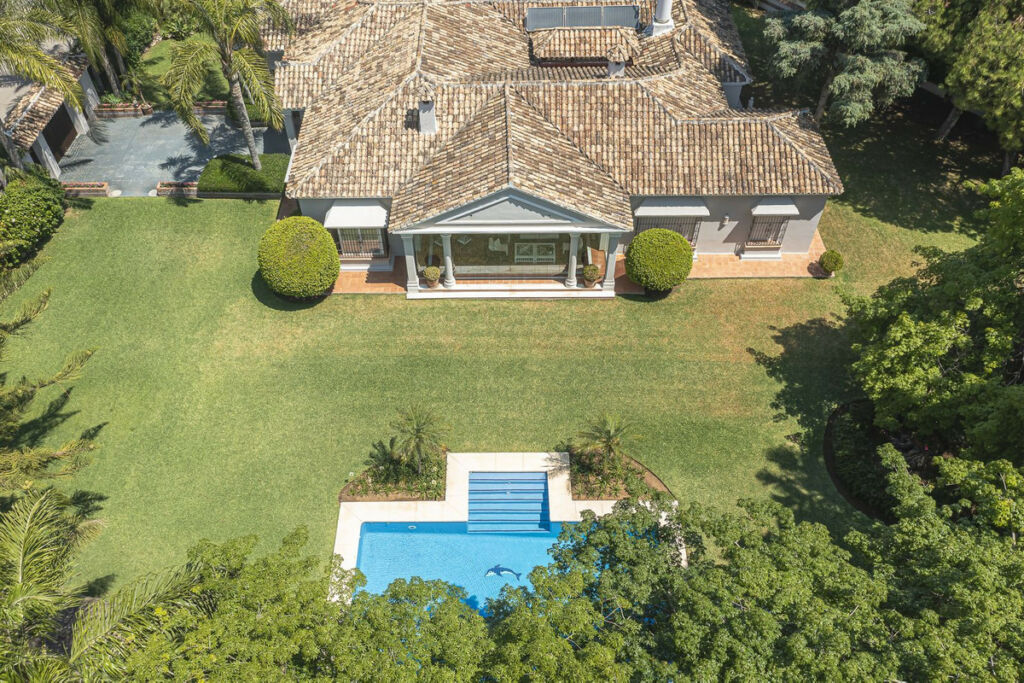 Detached Villa Guadalmina Alta Málaga - image 40