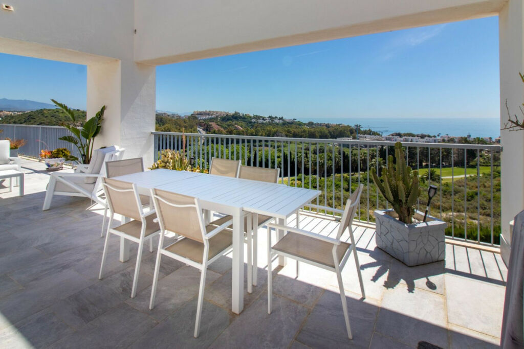Penthouse Casares Málaga - image 24
