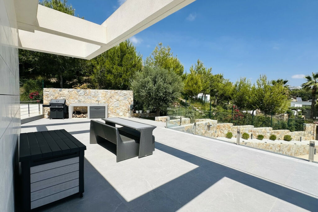 Detached Villa Las Colinas Golf Alicante - image 40