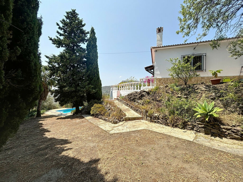 Detached Villa Alcaucín Málaga - image 41