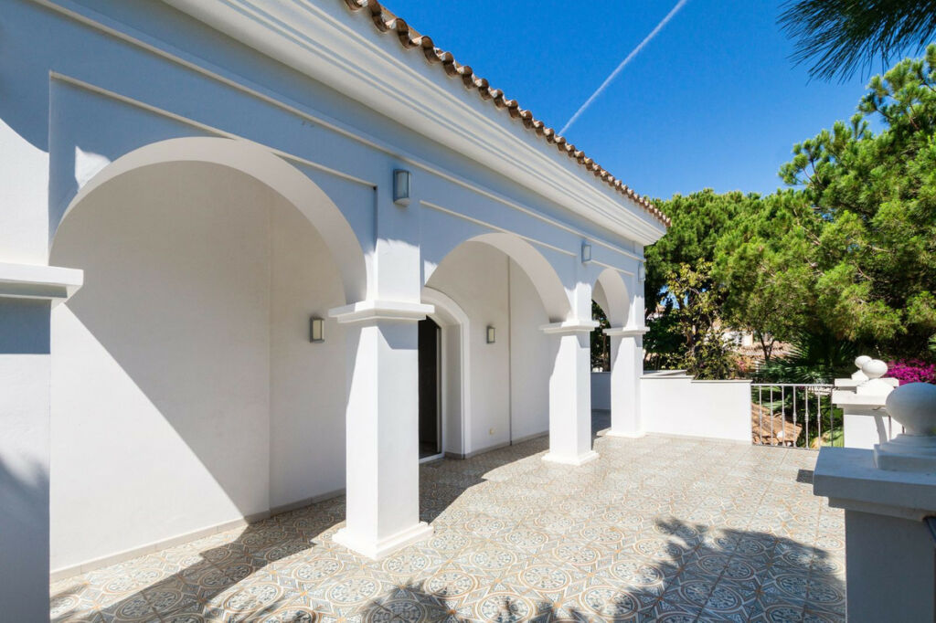 Detached Villa Hacienda Las Chapas Málaga - image 41