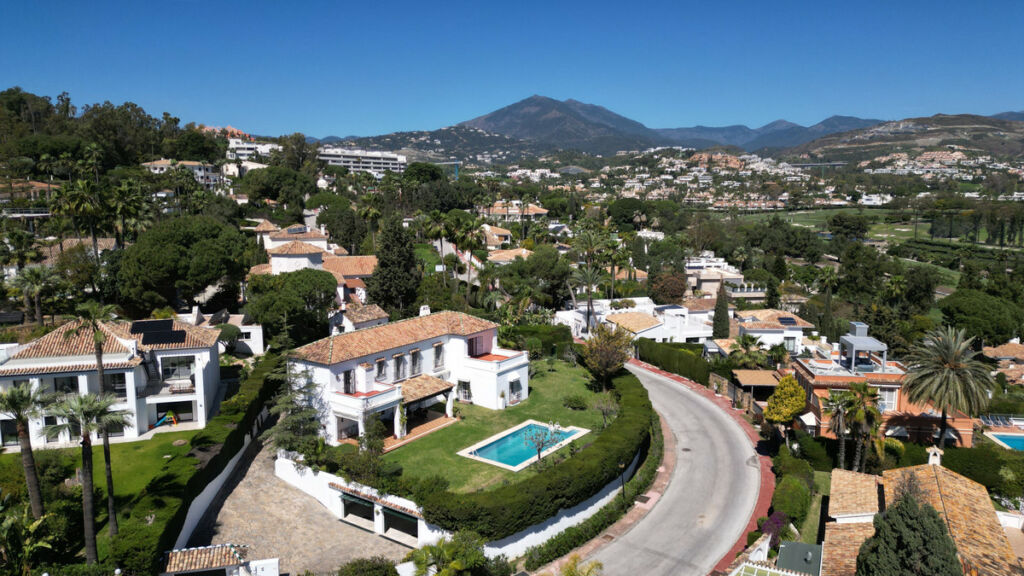 Detached Villa Las Brisas Málaga - image 41