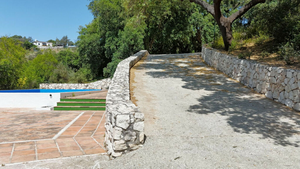 Detached Villa Alhaurín el Grande Málaga - image 8