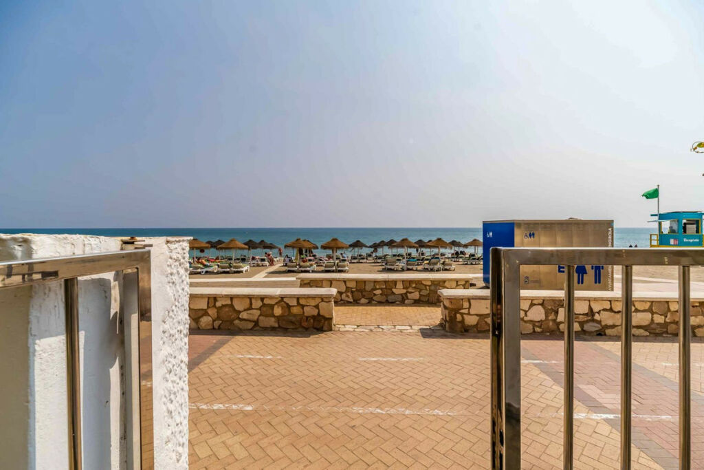 Middle Floor Apartment Fuengirola Málaga - image 41
