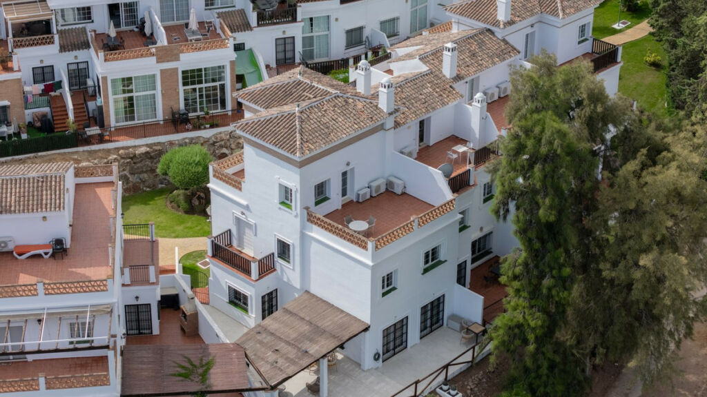 Semi-Detached House Lauro Golf Málaga - image 41
