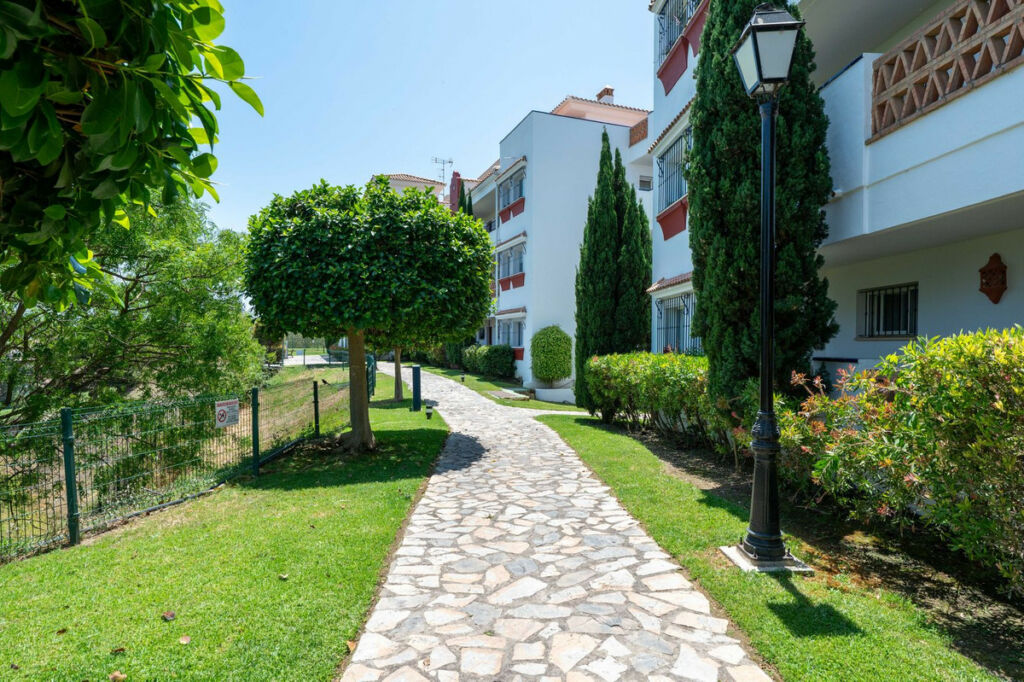 Middle Floor Apartment Riviera del Sol Málaga - image 41
