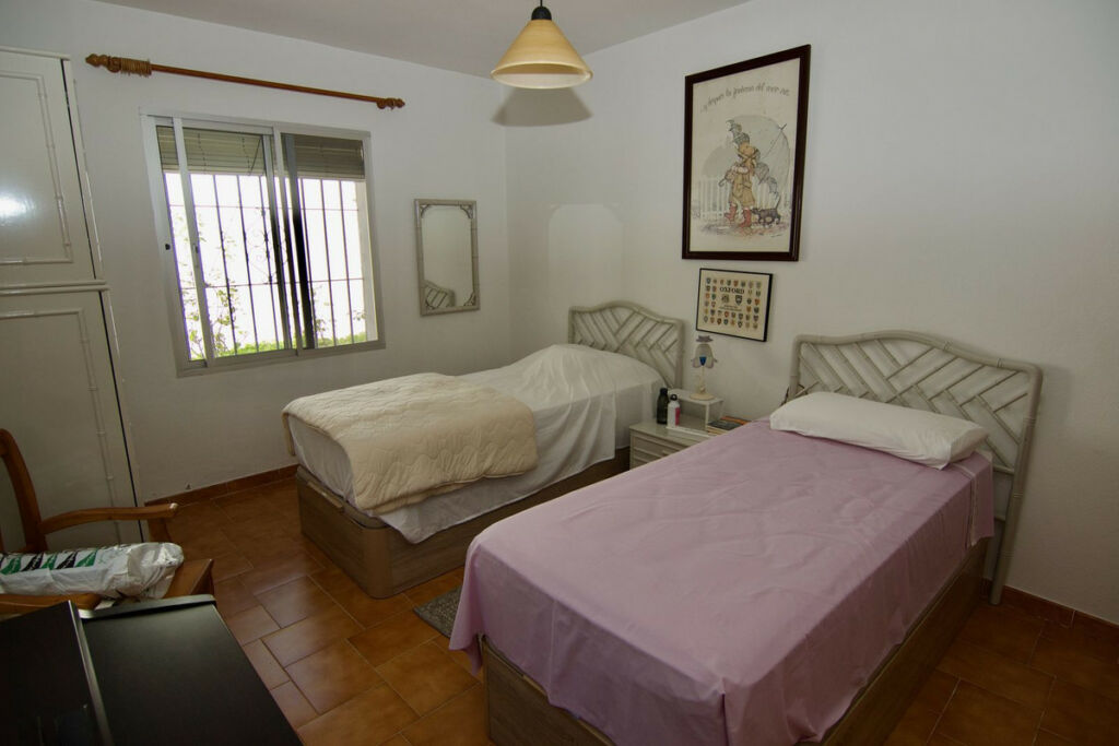 Detached Villa Alhaurín el Grande Málaga - image 41