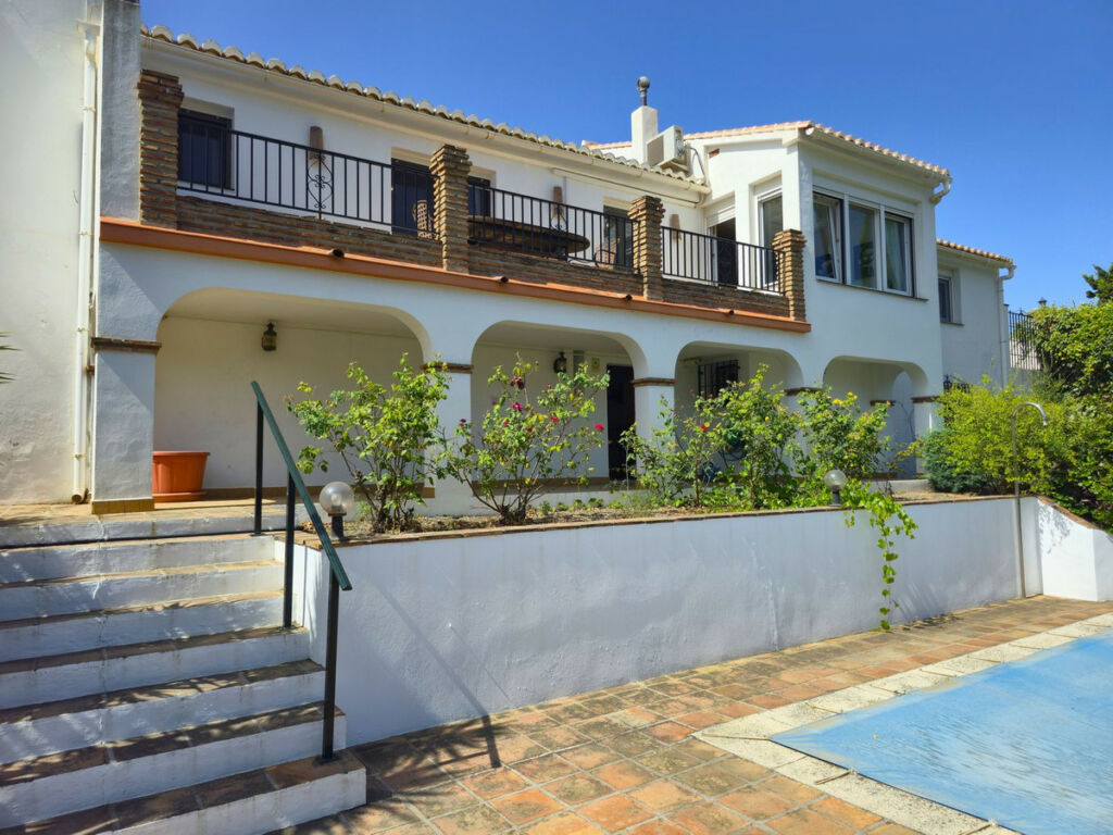 Detached Villa Cómpeta Málaga - image 41